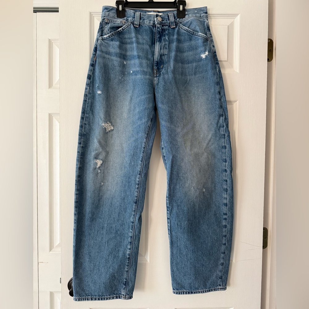 Madewell The Balloon Barrel Leg Jeans with Light Distressing - Picture 2 of 7